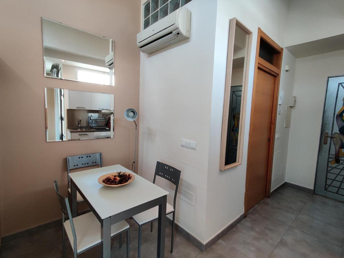 Apartamento La Buhardilla de Hinestrosa Málaga Exterior foto